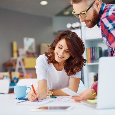 5 trucuri pentru a fi mai CREATIVA