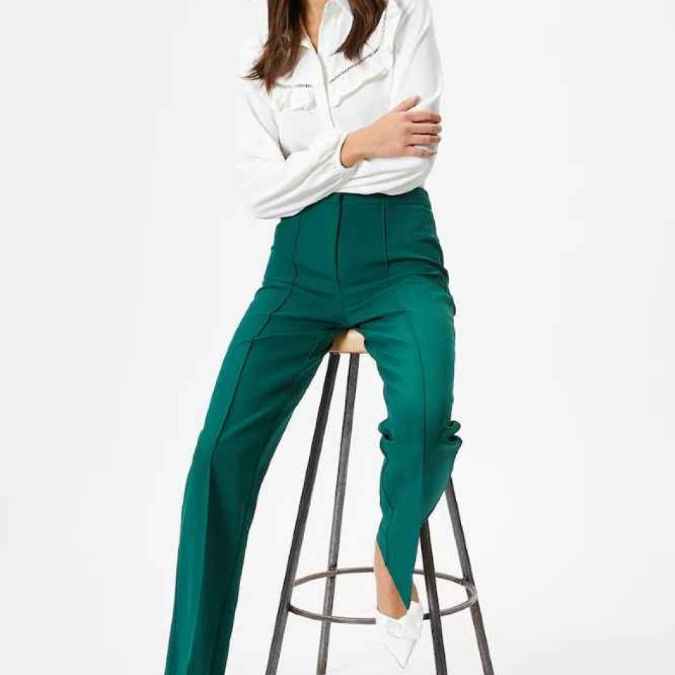 Talia înaltă revine: 20 de perechi de pantaloni pentru 2024 