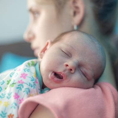 5 lucruri pe care să le pregătești pentru prima săptămână cu bebe acasă