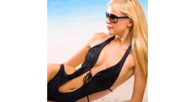 5 exercitii de slabire care se practica in apa