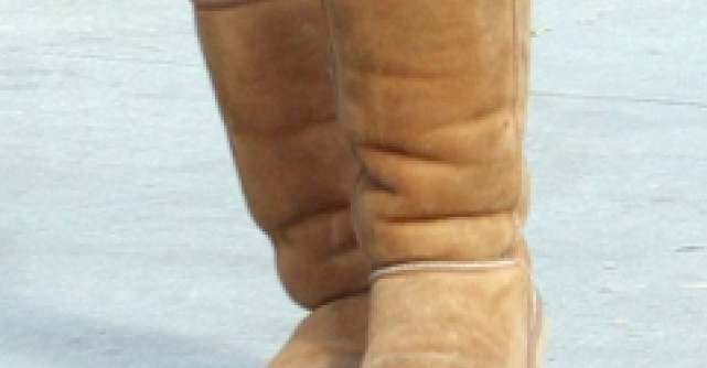 Practic: Cum sa cureti cizmele Ugg