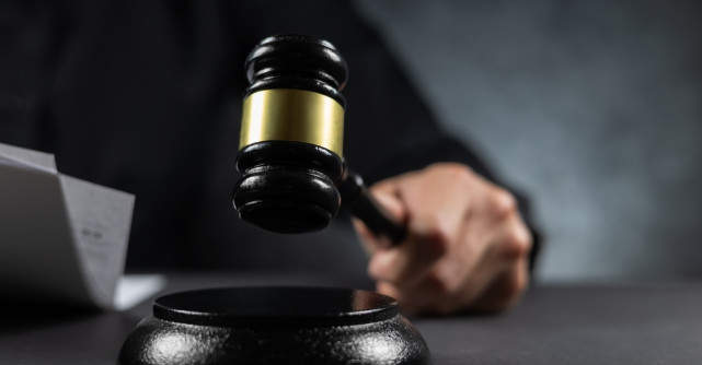 Judecătorii CCR au decis: Pensiile magistraților pot fi tăiate. Anunț istoric în România!