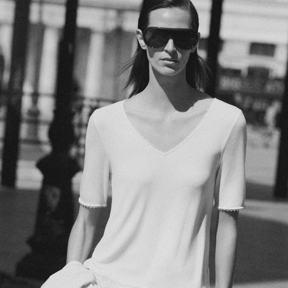 Summer in the city: Albul imaculat și ținutele monocrome sunt cel mai HOT, HOT, HOT trend al verii 