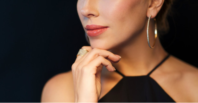 Cerceii tip creole revin in tendinte