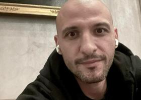 Ștefan Mandachi, imagine emoționantă cu doi refugiați ucraineni: Așa arată dragostea, fie că e război sau pace