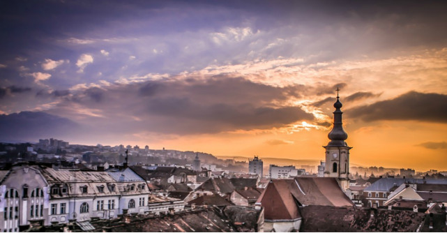 City break  in Romania? De ce nu? Ai zboruri mai ieftine decat biletul de tren in orase mari din tara!