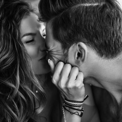 Regulile de aur in relatia de iubire adevarata. Aminteste-ti de ele si vei fi zi de zi fericita