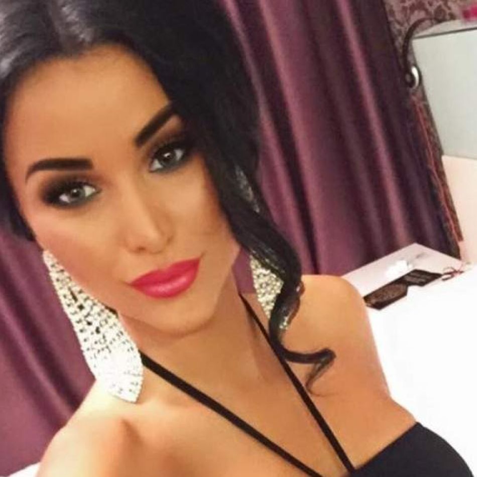 Daniela Crudu a botezat-o pe micuța Daiana. Imagini din ziua cea mare