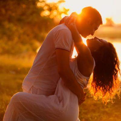 Cele mai frumoase citate de iubire: Alfabetul dragostei dupa Grigore Vieru