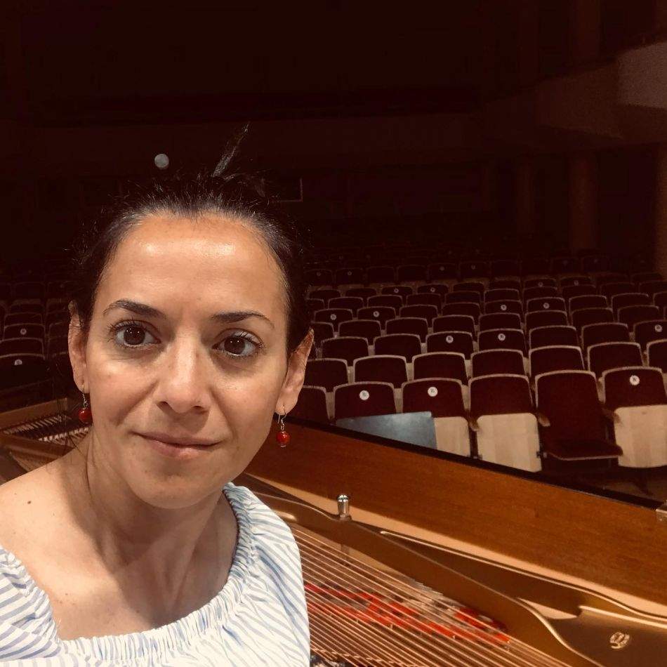 Analia Selis, viața după divorț! Cum se simte artista după ce s-a despărțit de cel cu care a fost căsătorită 17 ani?