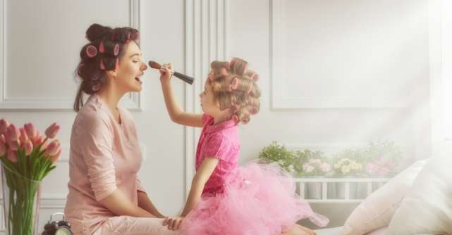 11 sfaturi pe care trebuie sa le dai fiicei tale