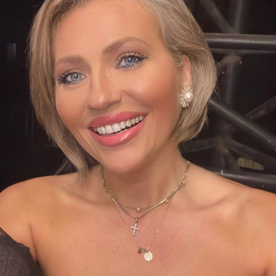 Mirela Vaida, surpriză specială din partea copiilor ei, la aniversarea a 14 ani de la căsătorie