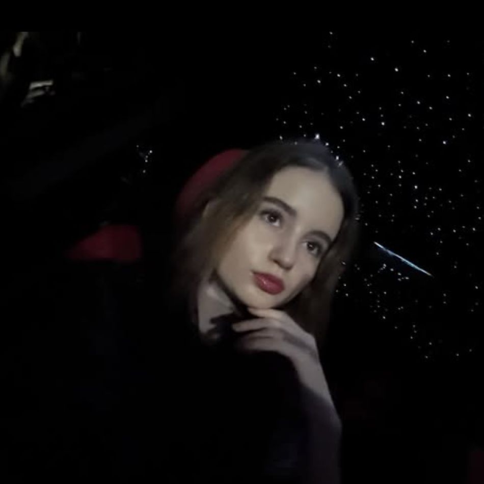 Motivul pentru care Irina Columbeanu se culcă la 1 noaptea, de când studiază Medicina la New York 