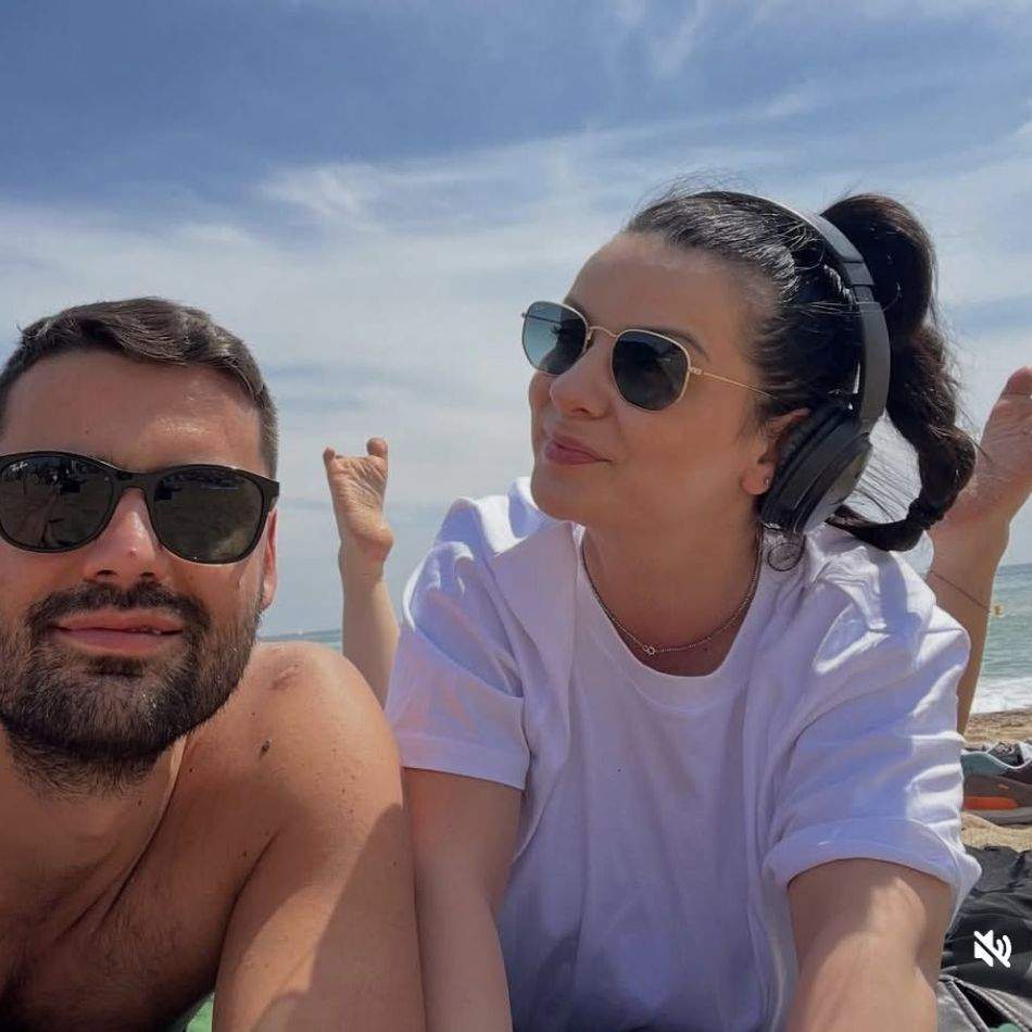 Anca Dinicu și Georgian Păun s-au despărțit: Am ales să trecem de la statutul de iubiți, la cel de buni prieteni...