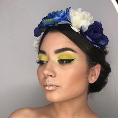 Machiaj în culorile anului 2021 sau cum să integrezi galben și gri în rutina ta de make-up