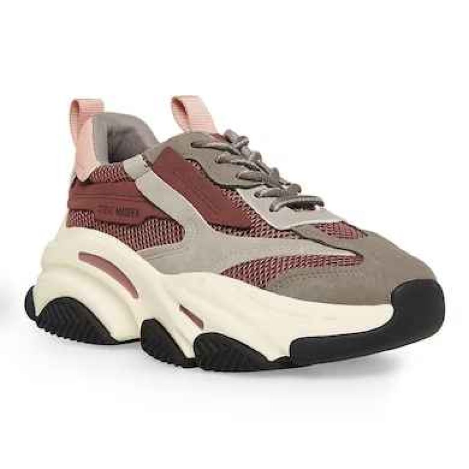 Încălțăminte sport de damă: 20 de perechi de adidași pentru sezonul de primăvara 2024