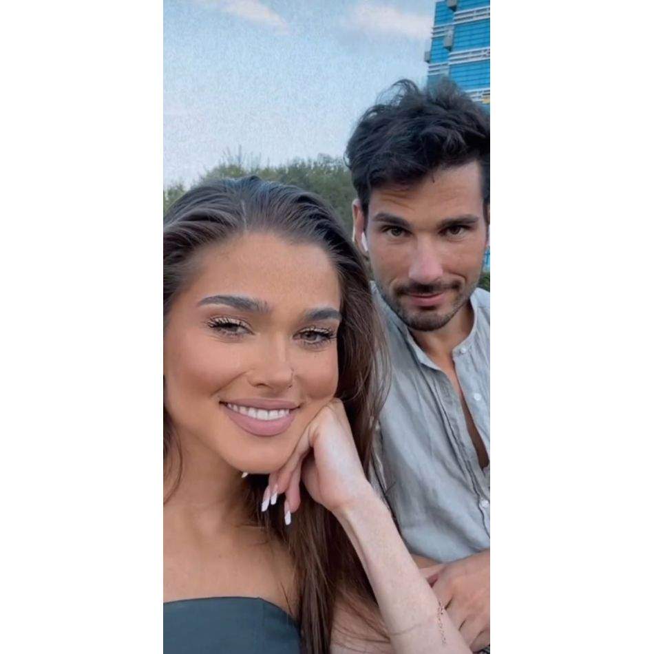 Primele imagini cu fiul lui Theo Rose! Artista, mesaj emoționant pe Instagram 