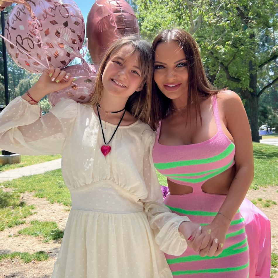 Andreea Antonescu, cea mai fericită mămică! Fiica ei cea mare, Sienna, se mută în România