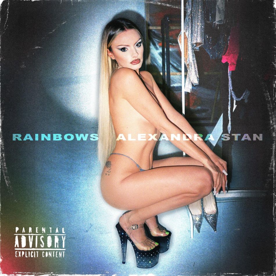 Alexandra Stan lansează albumul Rainbows