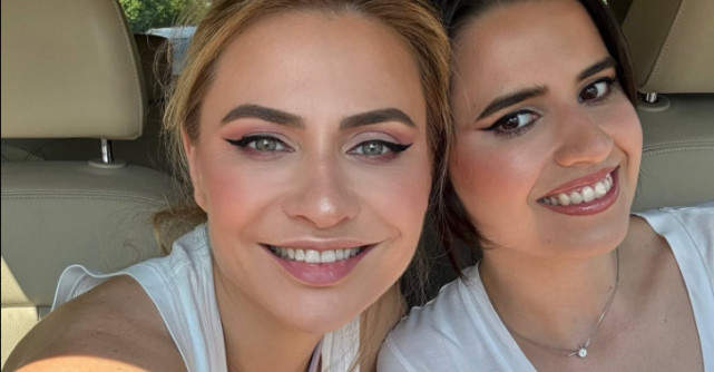 Sara, fiica Adinei Buzatu, s-a căsătorit! Primele imagini în rochie de mireasă. Tânăra și Luca au spus Da