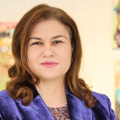 Liposucție versus Abdominoplastie: Dr. Ruxandra Sinescu ne explică cui se adresează și ce rezultate putem obține