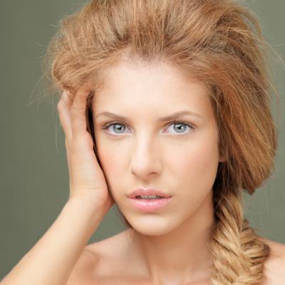 6 trucuri geniale de frumusete care te vor face sa arati ca la 20 de ani