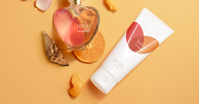  AVON lansează Lov|U Connected, parfumul despre iubirea pentru care distanța nu este o barieră