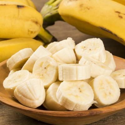 8 motive pentru care ar trebui sa mananci banane