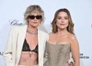 Sophia Bush dezvăluie că s-a căsătorit în secret cu Ashlyn Harris acum un an