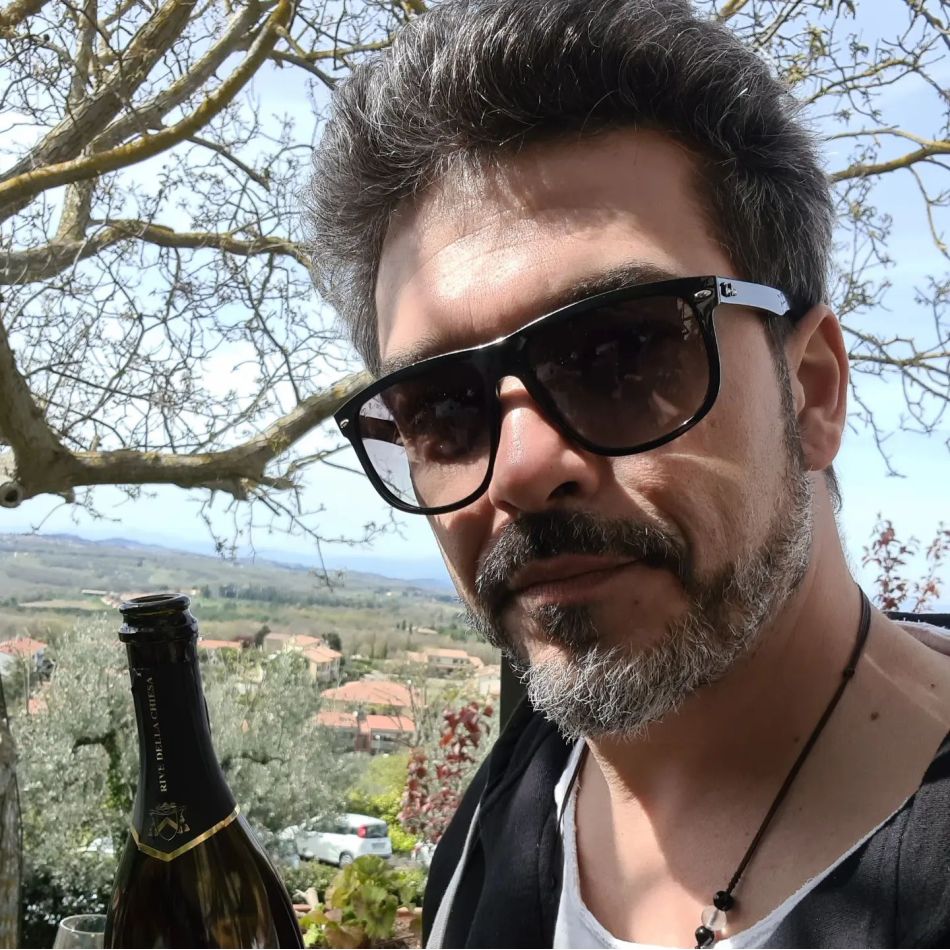 Adi Despot se confruntă încă din tinerețe cu o boală cu mai multe fețe: Este ca un vierme de care nu scapi niciodată