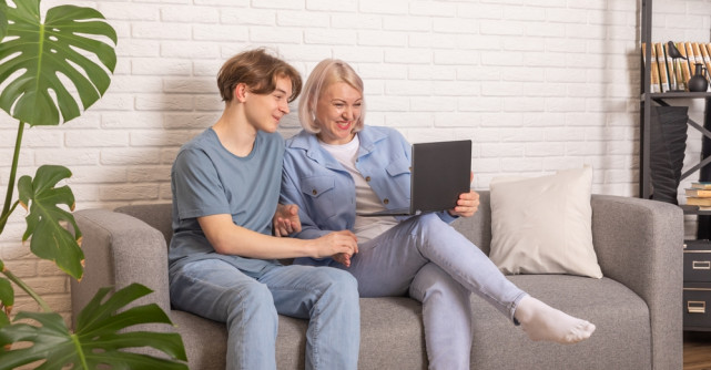 5 lecții pe care părinții le pot preda copiilor pentru a-i ajuta să devină adulți de succes 