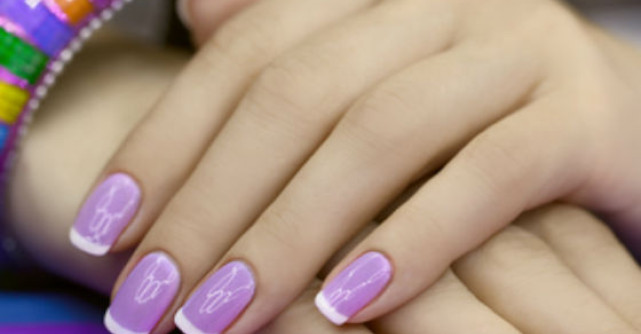 Modele de unghii french