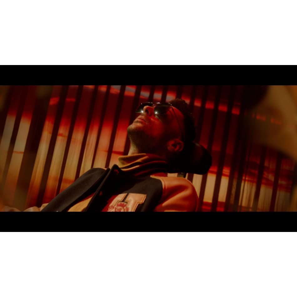 Cadre fierbinți în noul videoclip FLY PROJECT - COPACABANA