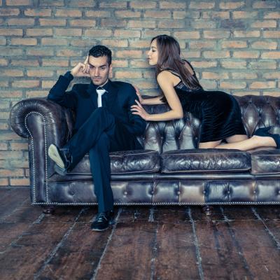 3 piste false către inima unui bărbat