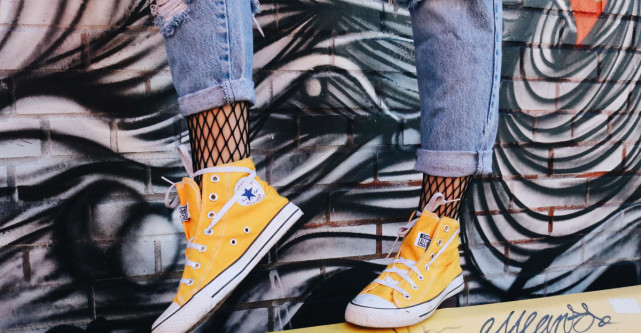 Istoria pantofilor sport Converse: descoperă de unde pornește brandul icon