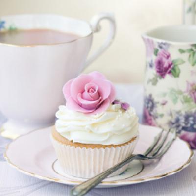 Foto: Praji fashionista -  cum sa faci cupcakes?