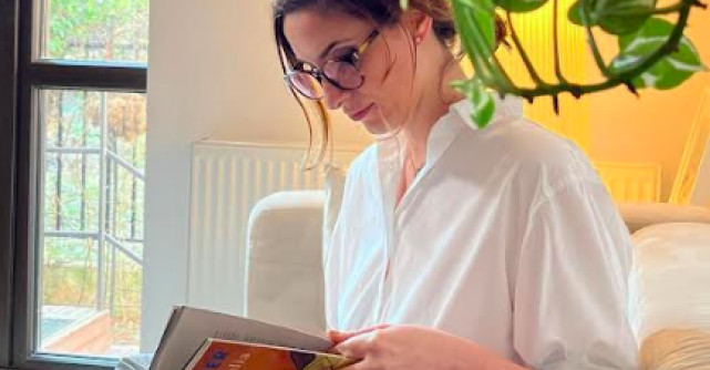 Ciclul menstrual – de la dureri lunare, mituri, dezechilibre hormonale la stare de bine. Recomandări de la Claudia Buneci