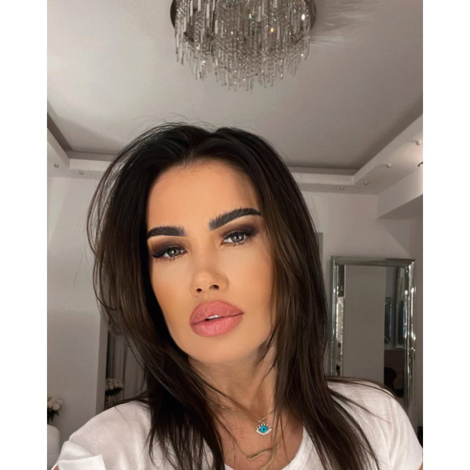 Oana Zăvoranu va candida la Președinția României. Vestea a dat-o chiar ea, pe contul său de socializare 