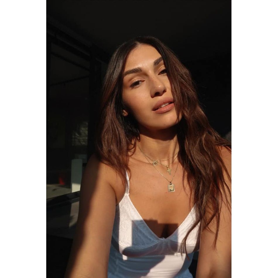 Alina Eremia, cu ochiul vânăt pe Instagram. Ce mesaj a distribuit artista?