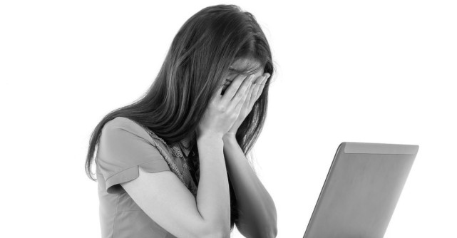 8 motive pentru care esti nefericita la job si ce e de facut