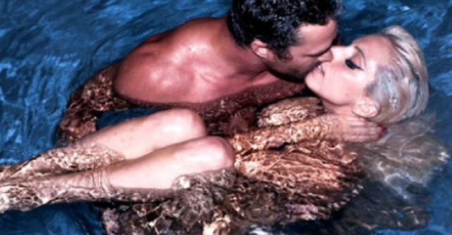 Lady Gaga s-a ingrasat 10 kilograme!