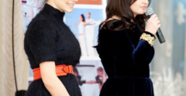 Foto: Cori Gramescu intr-o creatie Alexander McQueen