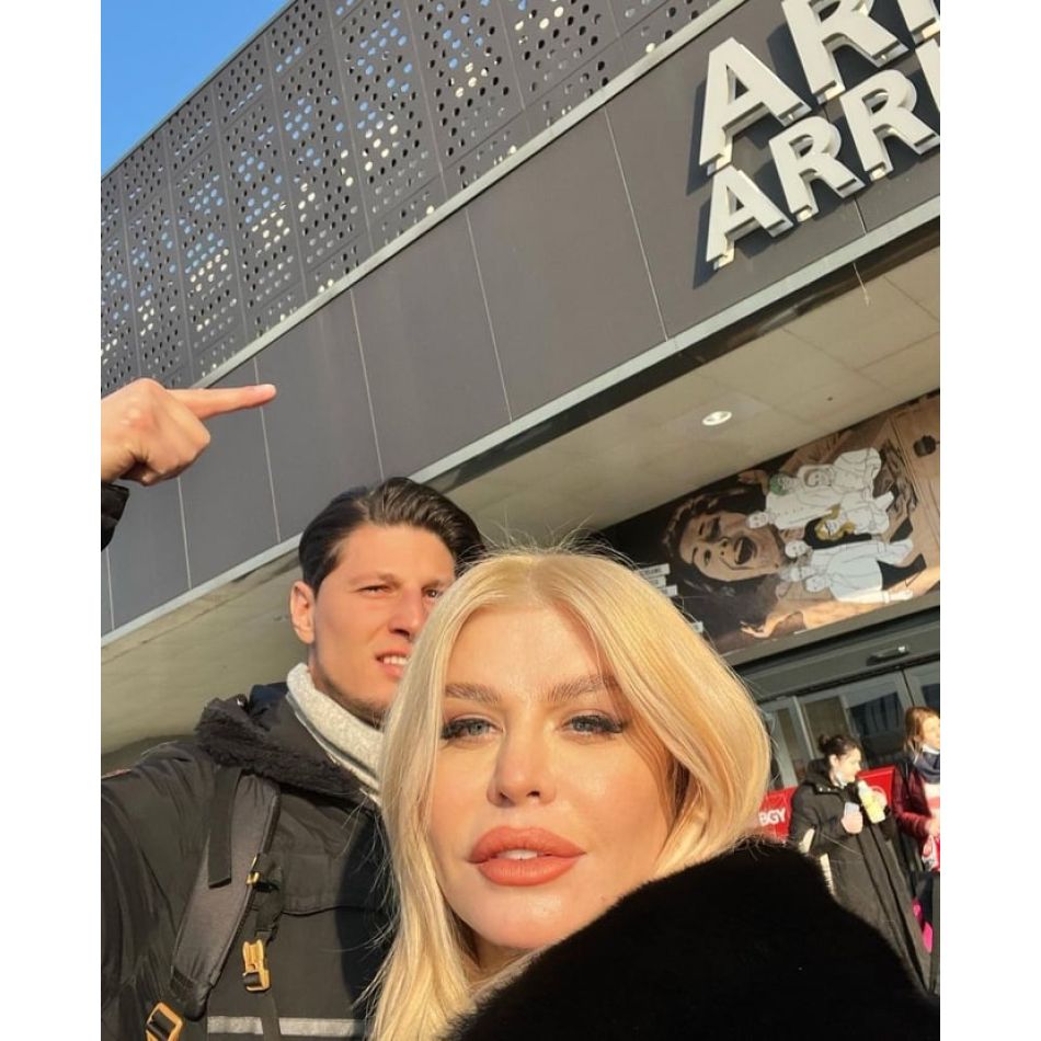 Dana Budeanu, atac dur asupra Loredanei! Diva este luată la rost pentru pozele indecente 