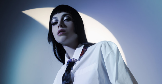 Roxen lansează 'Save You (Play and Pretend)', o reinterpretare dance a celui mai recent single al său