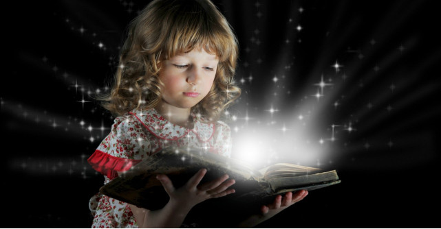 Cărți de Craciun pentru copii cu povești magice de sărbători