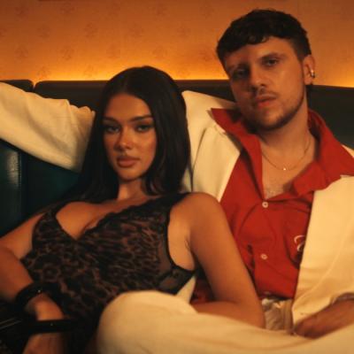 Cel mai HOT clip al verii? Bastien și Misha Miller lansează Toată Vara, colaborarea care ridică temperatura la maxim