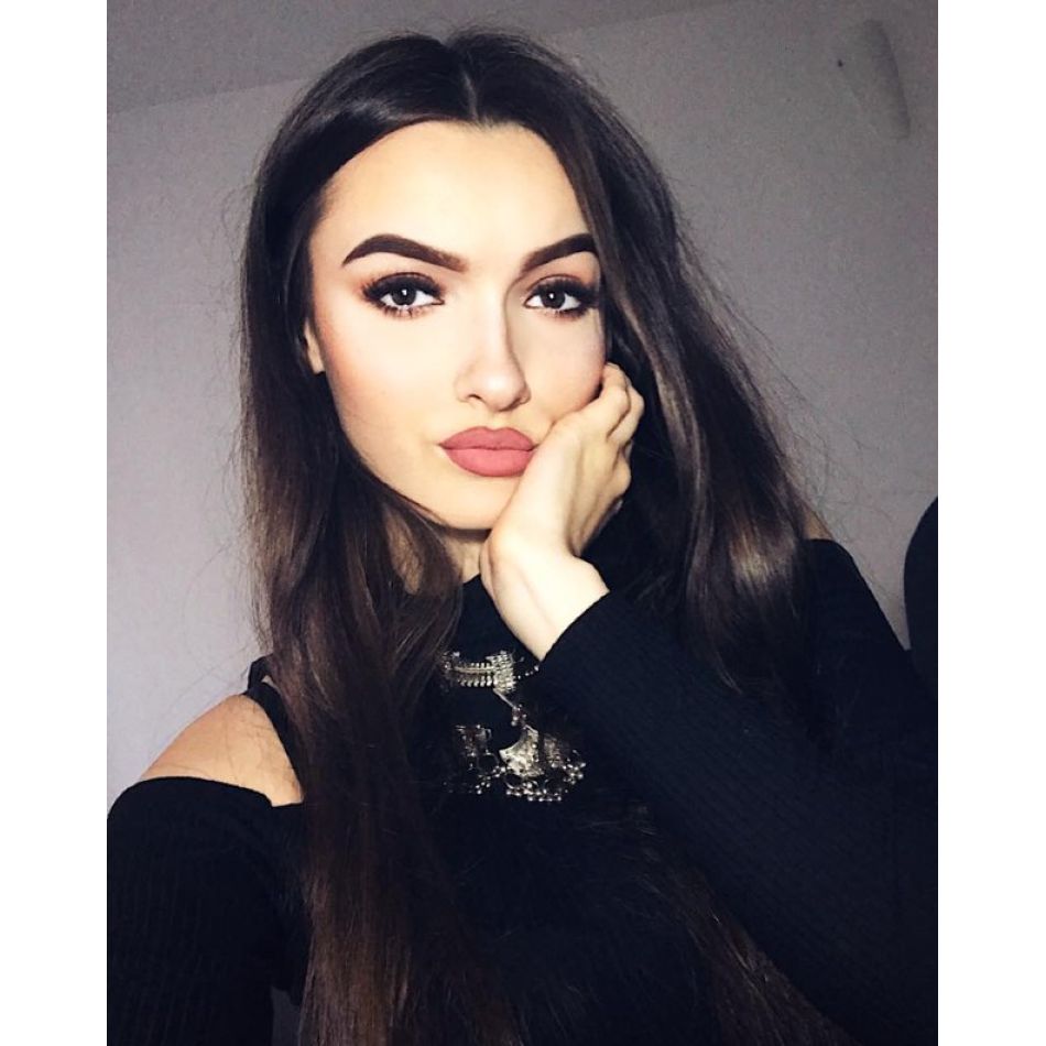 Andreea Bălan a acceptat ca Viviana Sposub să stea în preajma fetițelor:E minunat! Și se poartă frumos cu ele...