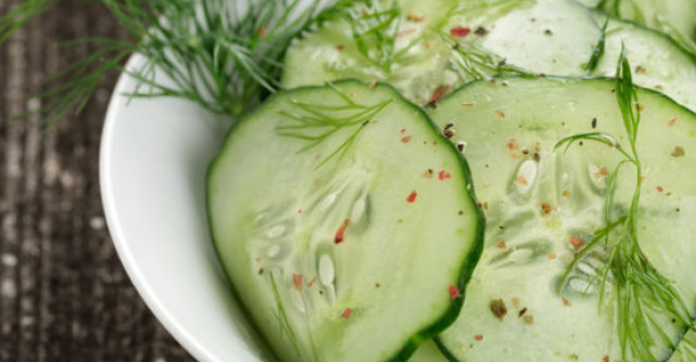 Cura de slabire cu CASTRAVETI: 5 kg intr-o SAPTAMANA