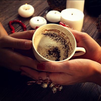 Ezoteric: Arta ghicitului in cafea - cum sa interpretezi simbolurile care apar