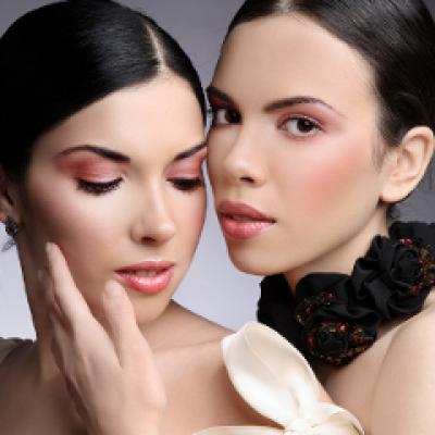 Prietena ta cea mai buna te copiaza? Afla ce ai de facut!